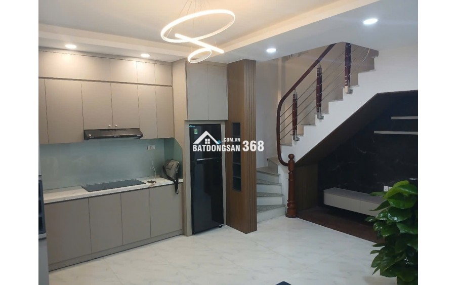 Nhà riêng 5 tầng, 3PN, hai thoáng, phố Đại La, Hai Bà Trưng gần TimeCity